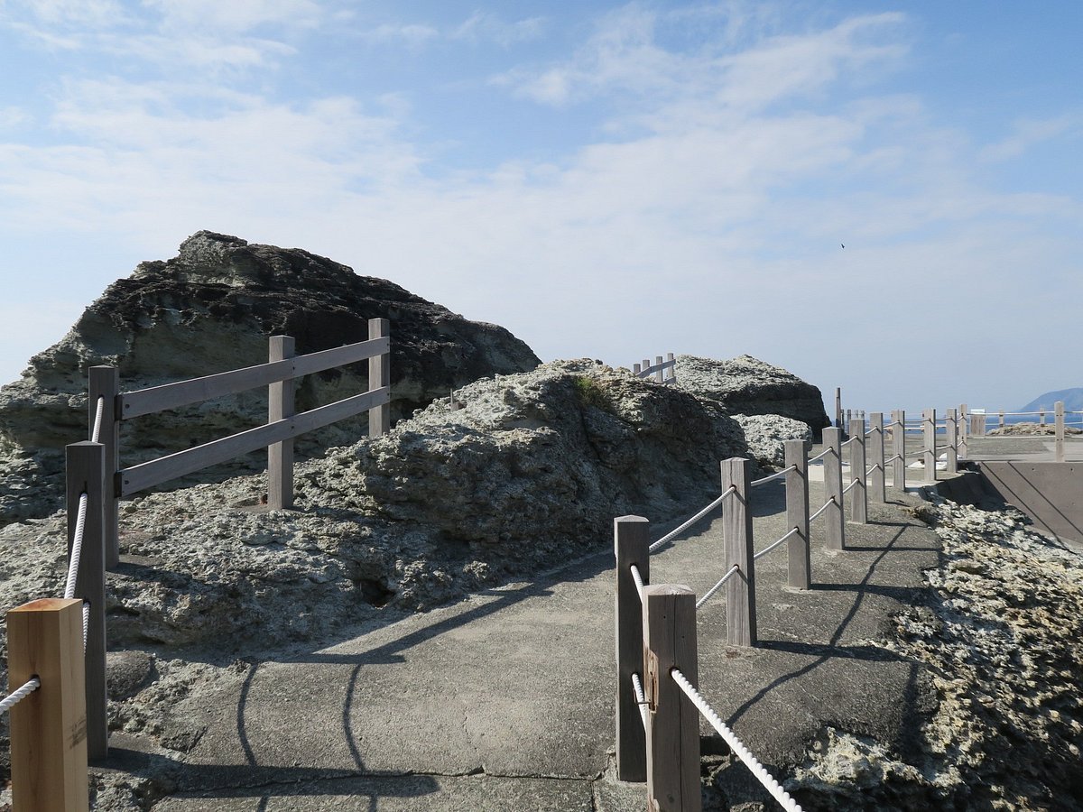 🏖️ 구름 보는 해안(구모미 가이간) 이미지 4